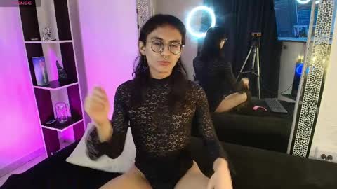 Snapshot of sweetobsidian_boy chatting on April 2026 01:33:02 PM obsidian online show from April 2026 01:33:02 PM