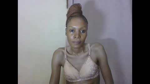 ESTHER online show from April 2026 07:11:02 PM