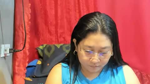 Snapshot of sweetpilipina88 chatting on May 2026 09:59:02 AM MIA online show from May 2026 09:59:02 AM