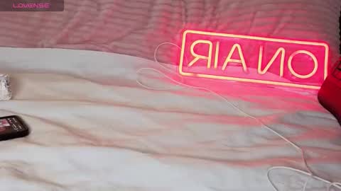 Snapshot of sweetpuddles chatting on March 2026 04:01:01 PM sweetpuddles online show from March 2026 04:01:01 PM