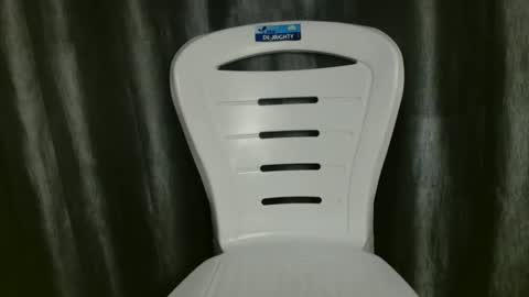 slim ivy online show from December 2025 04:08:02 AM