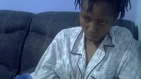 Snapshot of sweetqueen20 chatting on April 2026 02:39:01 AM queen online show from April 2026 02:39:01 AM