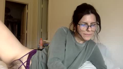 Snapshot of sweetriddance chatting on December 2025 07:53:02 PM sweetriddance online show from December 2025 07:53:02 PM