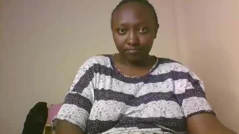 Snapshot of sweetrose2049 chatting on March 2026 11:43:01 PM Rose Watetu online show from March 2026 11:43:01 PM