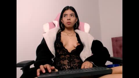 Snapshot of sweetscaarlett chatting on March 2026 02:12:02 PM sweetscaarlett online show from March 2026 02:12:02 PM