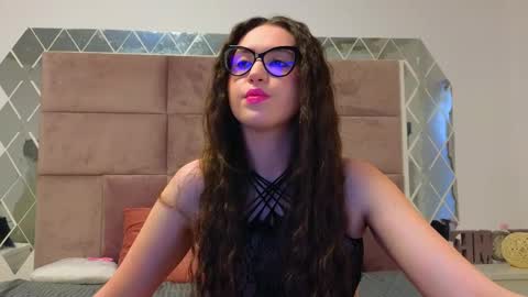 Snapshot of sweetscribe chatting on February 2025 06:31:01 AM SweetScribe online show from February 2025 06:31:01 AM