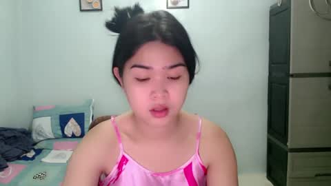 Snapshot of sweetseduction98 chatting on February 2025 05:46:01 PM Sweetseduction98 online show from February 2025 05:46:01 PM