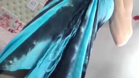 Ningning online show from October 2025 01:34:01 PM