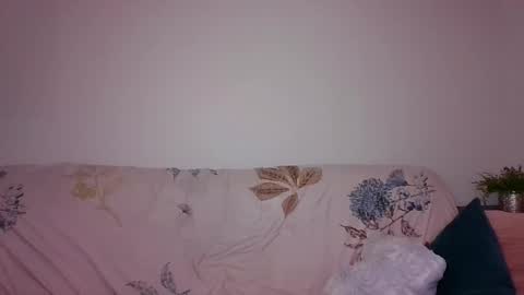 Snapshot of sweetsexyseductress chatting on December 2024 09:39:01 AM JASMINE online show from December 2024 09:39:01 AM