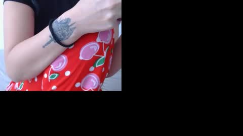 Snapshot of sweetsexywoman chatting on December 2025 11:04:02 AM Diana online show from December 2025 11:04:02 AM