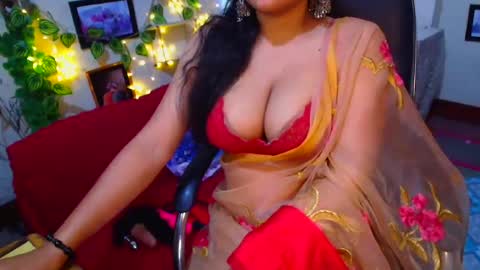 SweetSour online show from November 2025 01:36:01 AM