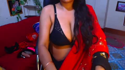 Snapshot of sweetsour18 chatting on April 2026 11:46:02 PM SweetSour online show from April 2026 11:46:02 PM