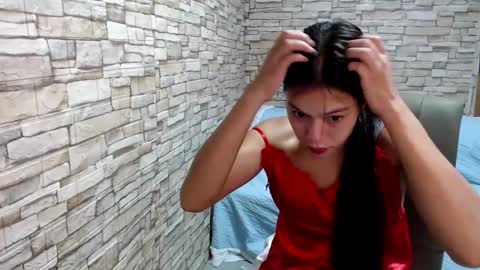 Snapshot of sweetsugar_xxx chatting on December 2024 07:01:02 PM sweetsugar_xxx online show from December 2024 07:01:02 PM