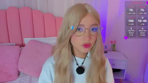 Snapshot of sweett_fire chatting on May 2026 06:16:02 PM sweett_fire online show from May 2026 06:16:02 PM
