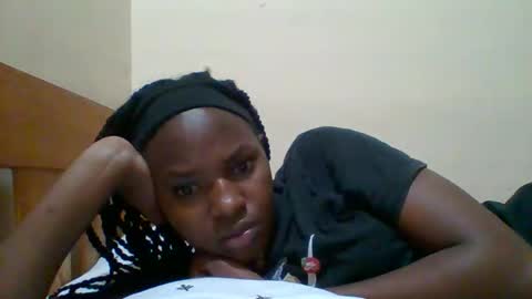 Snapshot of sweett_kimmie chatting on April 2026 07:45:01 PM sweett_kimmie online show from April 2026 07:45:01 PM