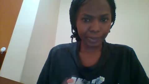 Snapshot of sweett_kimmie chatting on April 2026 07:42:01 AM sweett_kimmie online show from April 2026 07:42:01 AM