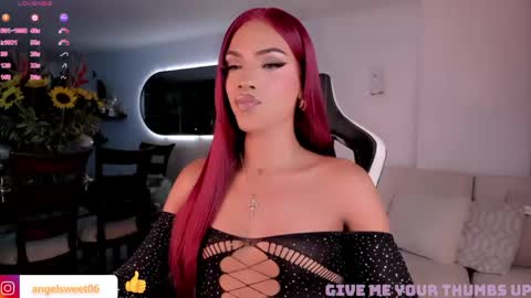 Snapshot of sweett_shinexx chatting on April 2026 07:45:01 AM angel online show from April 2026 07:45:01 AM