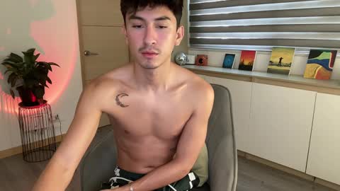 Andy  online show from October 2025 06:50:01 PM