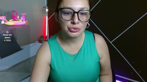 Scarlet online show from October 2025 11:55:02 AM