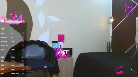 Scarlet online show from December 2025 11:59:02 AM