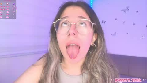Snapshot of sweettvera_ chatting on June 2026 11:52:01 PM Veronica Independent Model online show from June 2026 11:52:01 PM
