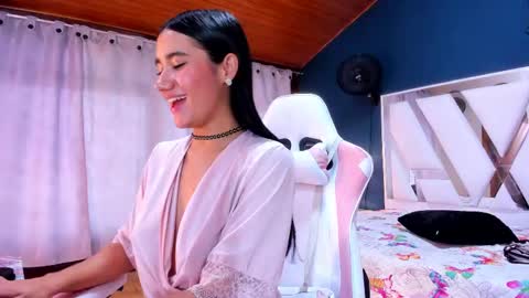 ALONDRA online show from February 2025 09:48:02 PM