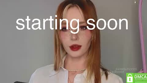 Snapshot of sweetuniporn chatting on November 2025 09:30:01 AM Elis a little vacation Ill be here Saturday my schedules in bio online show from November 2025 09:30:01 AM