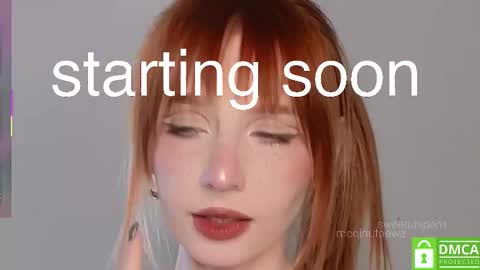 Snapshot of sweetuniporn chatting on November 2025 11:31:02 AM Elis a little vacation Ill be here Saturday my schedules in bio online show from November 2025 11:31:02 AM