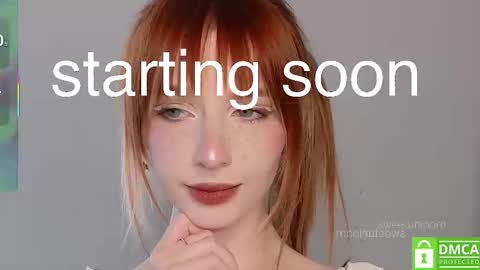 Snapshot of sweetuniporn chatting on December 2025 06:55:02 AM Elis a little vacation Ill be here Saturday my schedules in bio online show from December 2025 06:55:02 AM