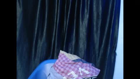Snapshot of sweetxdesire chatting on May 2026 07:33:01 PM sweetxdesire online show from May 2026 07:33:01 PM