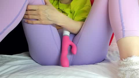 Snapshot of sweety_cum chatting on January 2025 12:37:02 AM Mia online show from January 2025 12:37:02 AM