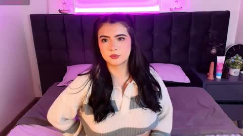 sweety nicole 3 online show from November 2025 05:05:01 AM