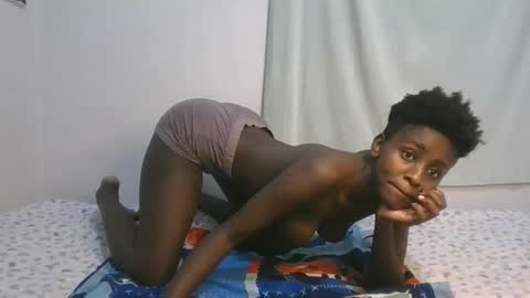 sweety_petite online show from November 2025 10:15:01 AM