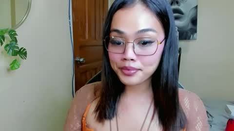 Snapshot of sweety_shane chatting on May 2026 11:37:01 AM sweety_shane online show from May 2026 11:37:01 AM