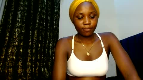 Snapshot of sweety_spixxy chatting on July 2026 02:11:02 AM Dolly online show from July 2026 02:11:02 AM