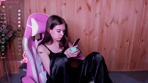 Snapshot of sweetydeviliya chatting on January 2025 08:04:02 AM sweetydeviliya online show from January 2025 08:04:02 AM