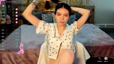 Snapshot of sweetydeviliya chatting on January 2025 09:01:02 AM sweetydeviliya online show from January 2025 09:01:02 AM