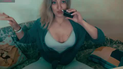 Snapshot of sweetyliza chatting on April 2026 02:47:02 AM Liza online show from April 2026 02:47:02 AM