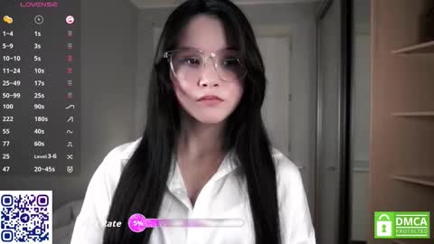 Snapshot of sweetyoops chatting on October 2025 06:07:02 PM Astrid online show from October 2025 06:07:02 PM