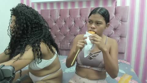 Snapshot of swett_mila_ chatting on April 2026 01:16:01 PM swett_mila_ online show from April 2026 01:16:01 PM