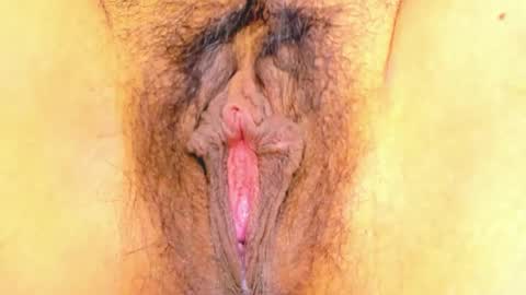 Snapshot of swett_storm chatting on February 2025 06:43:02 PM swett_storm online show from February 2025 06:43:02 PM