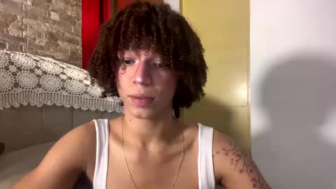 Snapshot of swettcabol chatting on February 2025 01:02:02 AM swettcabol online show from February 2025 01:02:02 AM