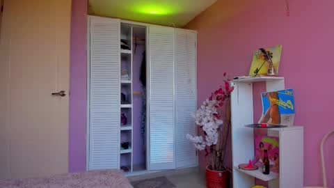 Snapshot of swettcabol chatting on September 2025 08:41:01 PM swettcabol online show from September 2025 08:41:01 PM