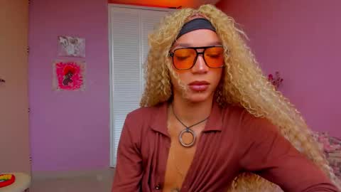 Snapshot of swettcabol chatting on October 2025 07:43:01 PM swettcabol online show from October 2025 07:43:01 PM