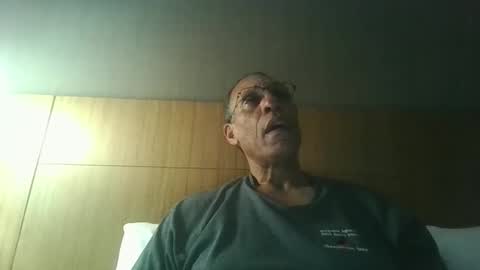 Snapshot of swimmerbod2495 chatting on April 2026 01:36:01 AM swimmerbod2495 online show from April 2026 01:36:01 AM