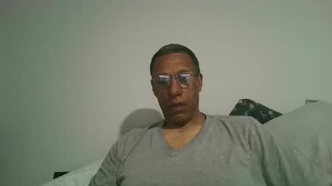 Snapshot of swimmerbod2495 chatting on April 2026 02:51:01 AM swimmerbod2495 online show from April 2026 02:51:01 AM