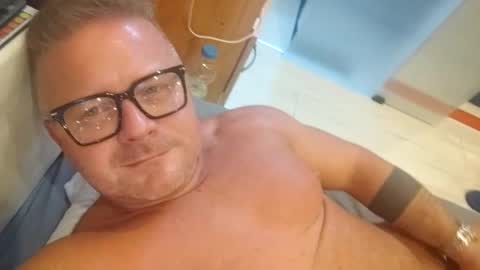 Swingrstarr online show from January 2025 01:08:01 AM