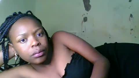 Snapshot of swit_seduction chatting on May 2026 06:18:02 AM swit_seduction online show from May 2026 06:18:02 AM