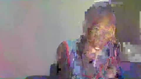 ALICIA online show from January 2025 10:24:01 PM