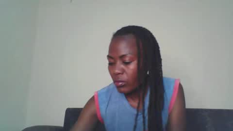 Snapshot of swtebony1 chatting on April 2026 10:29:02 PM ALICIA online show from April 2026 10:29:02 PM